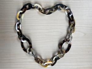 Collier de luxe en corne de buffle fait à la main, bijoux naturels et durables pour femmes, haute qualité - Product Image 2