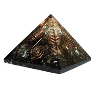 Agate Orgonite Pyramide en forme de dôme Style Feng Shui & Love Générateur d'énergie pour la protection EMF Pierre précieuse sculptée