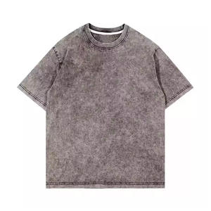 Camiseta negra de gran tamaño con logotipo personalizado de 300 GSM al por mayor, camiseta pesada para hombre, Camiseta 100% de algodón lavada con ácido para hombre - Product Image 3