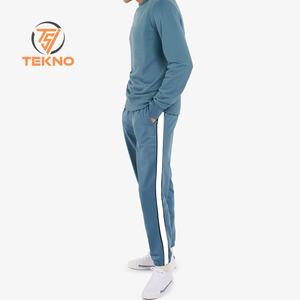 Venta al por mayor nuevo 2025 último diseño hombres usan invierno usa sudaderas de alta calidad hecho a medida su propio diseño hombres sudadera - Product Image 2