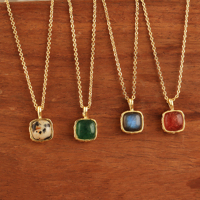 Collier pendentif coussin en pierres précieuses quartz cerise naturel labradorite pendentif délicat texture pince plaqué or colliers de chaîne