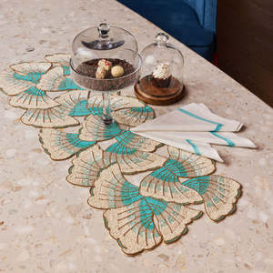 Camino de mesa con cuentas de tendencia industrial reciente, mantel individual hecho a mano de 13x36 pulgadas, bordado, cosecha de Halloween, Otoño, alta calidad - Product Image 1