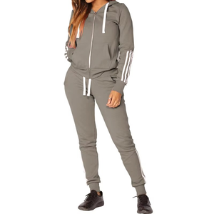 Ensemble de survêtement d'hiver à capuche pour femme, respirant, léger, de haute qualité, avec logo personnalisé - Jogging en plein air, polyester et coton - Product Image 1
