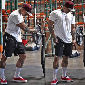 Pantalones Cortos Cargo para Hombre, Mezcla de Algodón Resistente, Estilo Utilitario, Múltiples Bolsillos, Ajuste Cómodo Informal, Ropa para Exteriores - Product Image 2