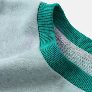 Sweat-shirt pour homme à coupe classique fabriqué au Pakistan avec du molleton 100% coton, chaleur hivernale, idéal pour un usage quotidien, design moderne et propre - Product Image 3