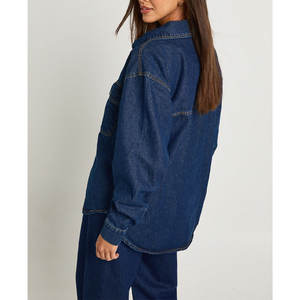 Veste en jean pour femmes avec logo personnalisé Manteau en jean bleu classique surdimensionné fabriqué en usine - Product Image 2
