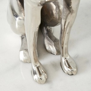 ESTATUA DE PERRO DE Metal CHAPADO EN PLATA BRILLO y decorativa para el jardín del hogar y la Oficina Adornos únicos para interiores contemporáneos - Product Image 5
