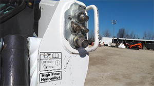 รถตักล้อยาง Bobcat T870 ปี 2021 สภาพดี ใช้งานได้ดี พร้อมส่ง ขายดีอันดับต้นๆ - Product Image 5