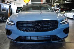 Voiture d'occasion la plus vendue 2022 Volvo V60 Recharge T8 Polestar Engineered Livraison mondiale - Product Image 3