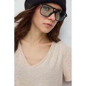 Camiseta Básica con Cuello en V de Tela Brillante - Product Image 2