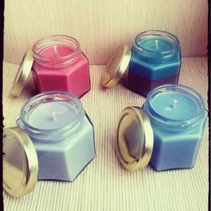 Bougeoirs en verre offrant une lumière vacillante douce, idéal pour les fêtes, les centres de table de mariage, le style de la maison et la relaxation - Product Image 2