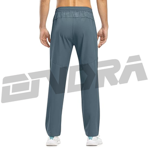 กางเกงวอร์มผู้ชายน้ำหนักเบา รุ่นใหม่ล่าสุด 2026 ผ้าเนื้อนุ่ม ระบายอากาศดี ทรงเข้ารูป สไตล์ลำลอง ชุดกีฬา ออกกำลังกาย ใส่ได้ทุกวัน - Product Image 3