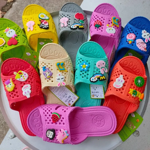 Pantuflas con textura de panal/ligeras y duraderas/hechas en Vietnam - Product Image 5