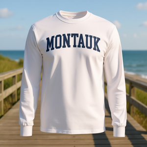T-shirt a maniche lunghe Montauk bianca con scritta blu navy stile preppy - Product Image 3