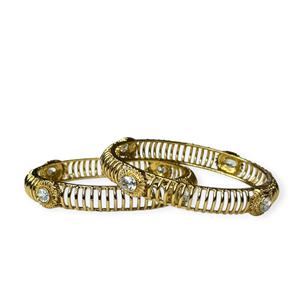 กำไลข้อมือโลหะชุบทองประดับมุกเทียม สไตล์หรูหราสำหรับงานแต่งงาน งานเลี้ยง ราคาขายส่งระดับพรีเมียม - Product Image 2