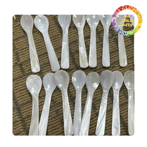 Fourchettes et cuillères en nacre naturelle du Viet Nam | Différentes tailles et formes - Product Image 2