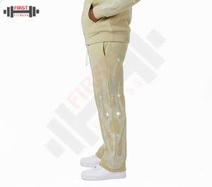 Conjunto Deportivo Personalizado 100% Algodón French Terry con Efecto Desgastado, Decoloración al Sol y Lavado Ácido, Sudadera con Capucha y Pantalones Deportivos con Cremallera, Impresión Serigrafiada OEM, 400 Gsm - Product Image 5