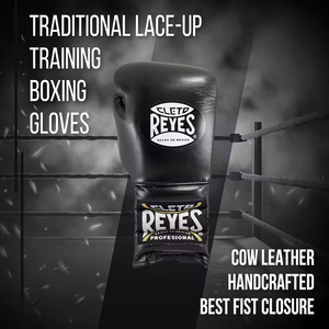 Gants de boxe ergonomiques avec protection sécurisée des mains pour le sparring et le sac, en vente en ligne - Product Image 2