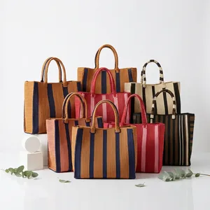 Sac fourre-tout personnalisé en paille de raphia tressé à la main pour femme, sac à bandoulière à fermeture ouverte, grande capacité, en polyester, pour voyage et shopping - Product Image 1