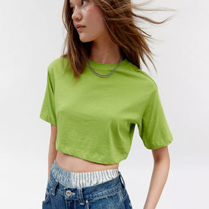 100% coton femmes haut court Streetwear recadrée courte longueur col rond T-shirt Logo personnalisé impression graphique en gros OEM hauts - Product Image 1