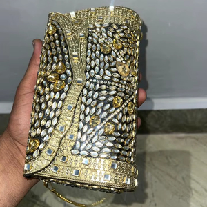 Bolsos de mosaico de última moda para mujer, ideales para fiestas, disponibles al mejor precio desde India para la moda femenina en fiestas nocturnas. - Product Image 2