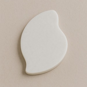 Engraved Leaf Shape White Marble Stone Coaster Natural Drink Pad Decorative Tabletop Trivet Base Holder Home Kitchen <b>Bar</b> Modern - Product Image 4