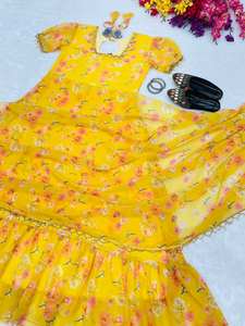 ชุดส่าหรีพิมพ์ลายที่นิยมในปริมาณมากโดย fabzone ขายส่ง - Product Image 4