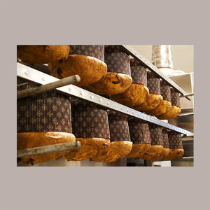 10 Uds. Cartón gráfico de piel dorada 160x160H140mm Cajas de Regalo Panettone altas 500g o 750G para vacaciones de Navidad - Product Image 2