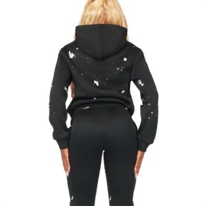 «Survêtement professionnel empilé pour femmes-Design durable et élégant, idéal pour la mode et le fitness» - Product Image 4