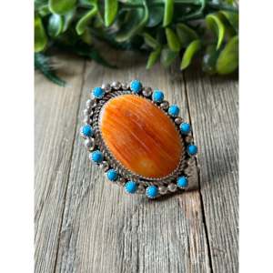 Anillo de Ópalo y Plata de Ley Hecho a Mano por los Navajo, Talla 8.75 - Product Image 3