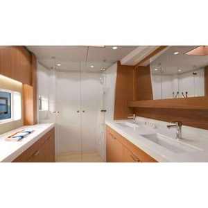 Juego de Artículos Sanitarios Bali 5.2, Colección de Accesorios de Baño de Primera Calidad - Product Image 1