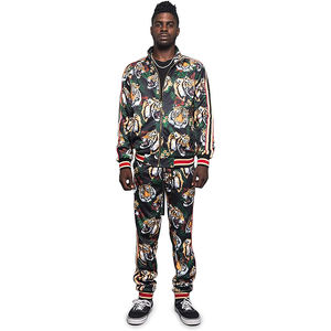 Ropa Deportiva personalizada para hombres, traje de pista de diseño de poliéster 100%, de alta calidad, informal, venta al por mayor - Product Image 3