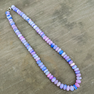 Collier de perles d'opale de lavande Candy Opal Multi Color Gemstone avec fermoir en argent sterling 925 Opal Gemstone Bijoux faits à la main - Product Image 2