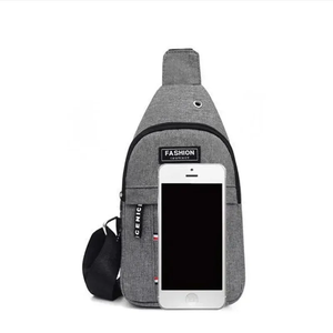 Riñonera Deportiva para Hombre con Correa Ajustable, Gran Capacidad, Impermeable, para Actividades al Aire Libre - Product Image 4