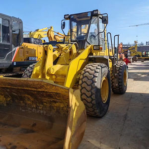 Cargador frontal Komatsu usado de alta calidad, motor central japonés de 4 toneladas y componentes de motor - Product Image 1