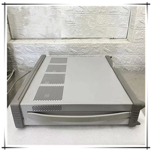 Nouvelle source et générateur de signaux pulsés haute précision Agilent 81130A 400 MHz avec garantie d'un an pour les tests automatiques, fabriqué aux États-Unis - Product Image 4