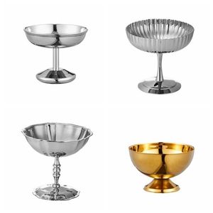 Recipiente de helado de acero inoxidable de calibre grueso para mantener los postres congelados seguros refrigerados y visualmente atractivos - Product Image 4