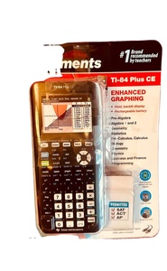 Texas Instruments TI-84 Plus Calculatrice de bureau numérique en plastique pour les départements de mathématiques Fonctionnalités d'utilisation du calendrier alimenté par batterie - Product Image 6