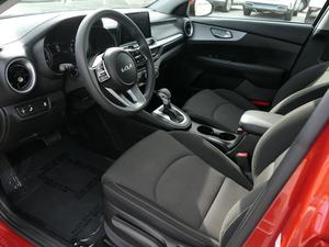 K-i-a F-o-r-t-e L-X-S F-W-D 2023 - Product Image 6