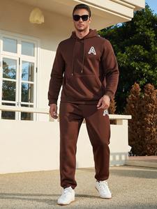 Survêtement d'hiver 2 pièces sur mesure pour hommes, jogging confortable et respirant en tissu polaire avec pantalon de survêtement avec logo personnalisé - Product Image 4