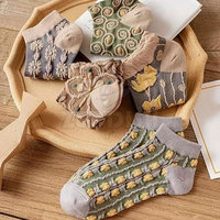 Usine en gros de haute qualité chaussettes décontractées Logo personnalisé imprimé longueur de l'équipage 100% laine tricoté épais respirant séchage rapide quotidien