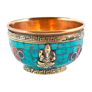 Bol d'offre en cuivre tibétain de qualité véritable monté en laiton Prix compétitif Spécialement fabriqué avec de la pierre montée - Product Image 2