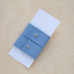 แหวนผ้าเช็ดปากหนังสีกรมท่าตกแต่งโต๊ะและอุปกรณ์เสริมดูเรียบง่ายและมีระดับ - Product Image 5