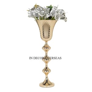 Dernier modèle Arrivée Look Élégant Qualité Exclusive Métal Argent Brillant Poli Décoration De Mariage Trompette Vase De L'Inde - Product Image 2