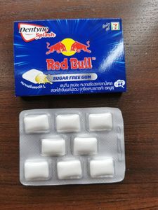 Red Bull Dentyne Chicle Tailandia Original Edición Limitada Venta caliente Mejor Calidad Aliento fresco de larga duración Precio de fábrica - Product Image 4