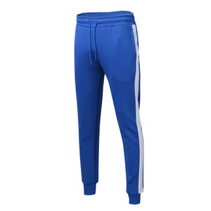 Chándal cómodo de secado rápido de manga larga para hombre de Venta caliente para uso exterior Chándales de hombre con estilo disponibles en pedidos a granel - Product Image 5