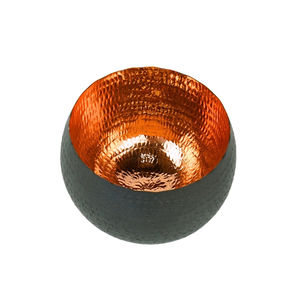 Plateau de décoration d'intérieur élégant et moderne Bol en cuivre sans pied artisanal pour servir des collations aux fruits Décoration de mariage Métal de qualité supérieure - Product Image 4