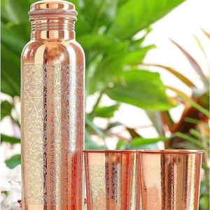 Botella de Cobre Ecológica para Bebidas - Product Image 1