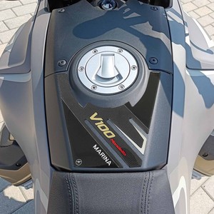 Protezione Adesiva 3D per Serbatoio Moto Guzzi V100 Mandello, Compatibile con la Categoria di Prodotti Copertura Serbatoio - Product Image 1