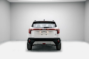 Casi nuevo, precio asequible, 2025, Blanco K - Seltos Premium 1.5L FWD SUV Automático, Cuero, Techo Panorámico, Listo para enviar - Product Image 6